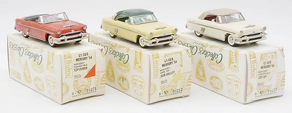 Lot 302: 3 COLLECTORS CLASSICS 1954 MERCURY AUTOS
