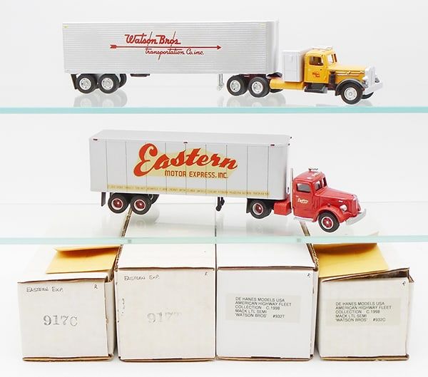 Lot 305: 2 DEHANES MODELS TRACTOR TRAILERS