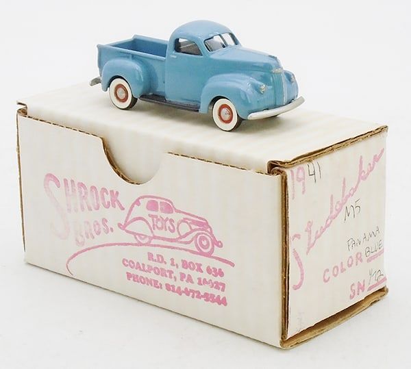 Lot 401: SHROCK BROS 1941 STUDEBAKER M5 PICK UP