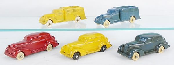 Lot 177: 5 RAINBOW RUBBER VEHICLES