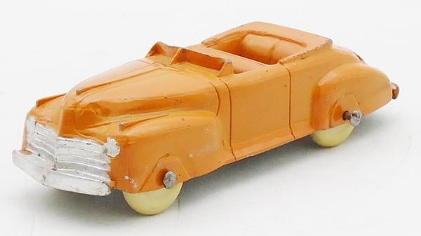 Lot 181: TOOTSIETOY 1941 CHRYSLER WINDSOR PROTOTYPE
