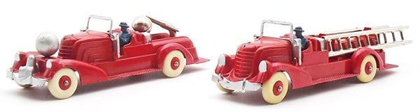 Lot 252: 2 HUBLEY FIRE ENGINES