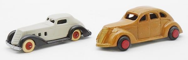 Lot 287: MANOIL & TOMMY TOY VEHICLES