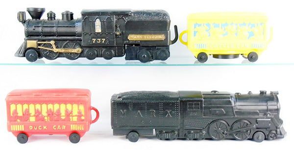 Lot 268: 2 MARX TRAIN SETS