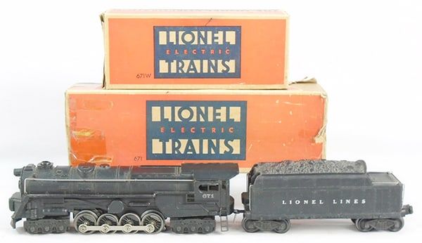Lot 276: LIONEL 671 TURBINE LOCO & TENDER