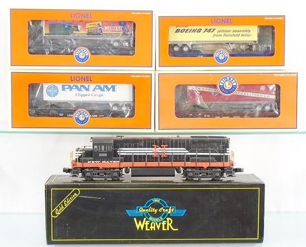 Lot 338: WEAVER & LIONEL TRAIN SET