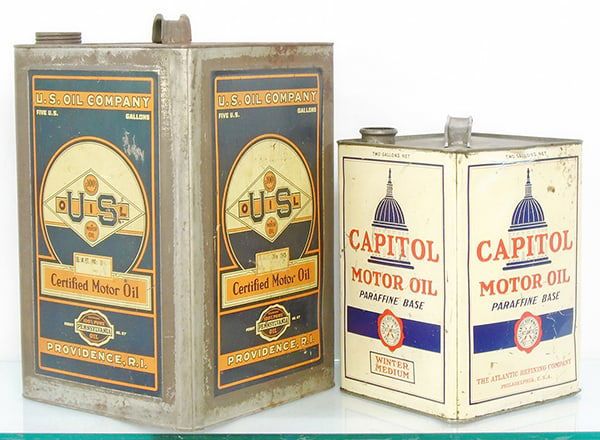 Lot 361: 2 MOTOR OIL AUTOMOTIVE CONTAINERS
