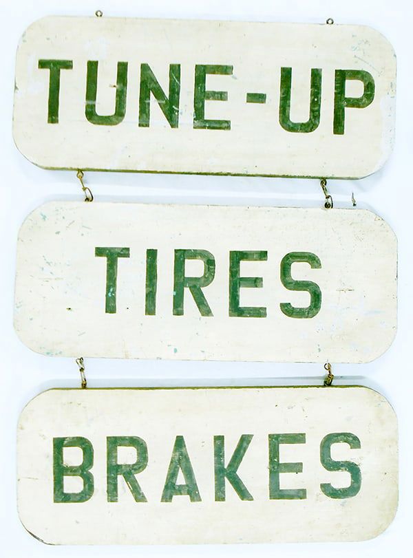 Lot 476: SERVICE STATION SIGNS