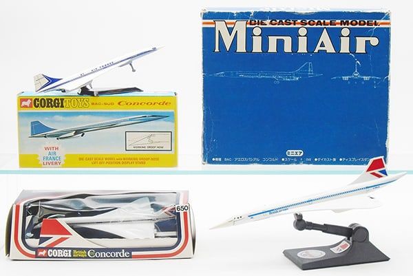 Lot 498: 3 CONCORDE MODELS