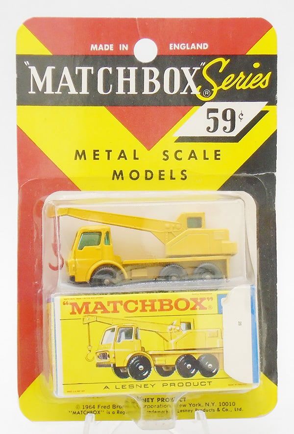 Lot 162: MATCHBOX 63C1 DODGE CRANE BLISTER PACK