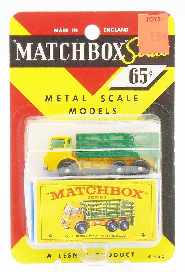 Lot 274: MATCHBOX 4D1 STAKE TRUCK BLISTER PACK