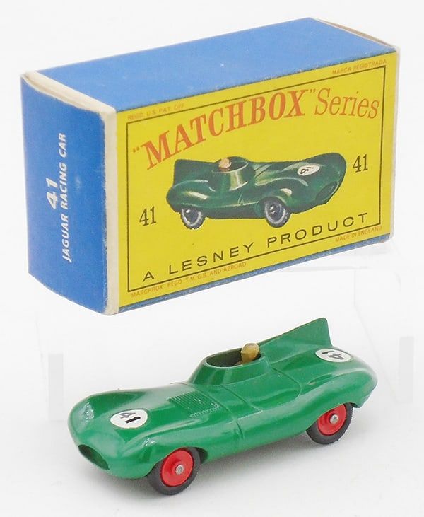 Lot 288: MATCHBOX 41B5 JAGUAR D-TYPE