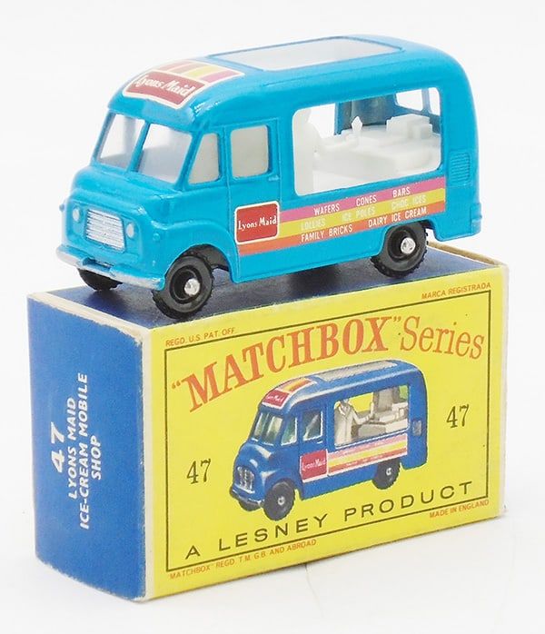 Lot 343: MATCHBOX 47B2 LYONS MAID ICE CREAM TRUCK