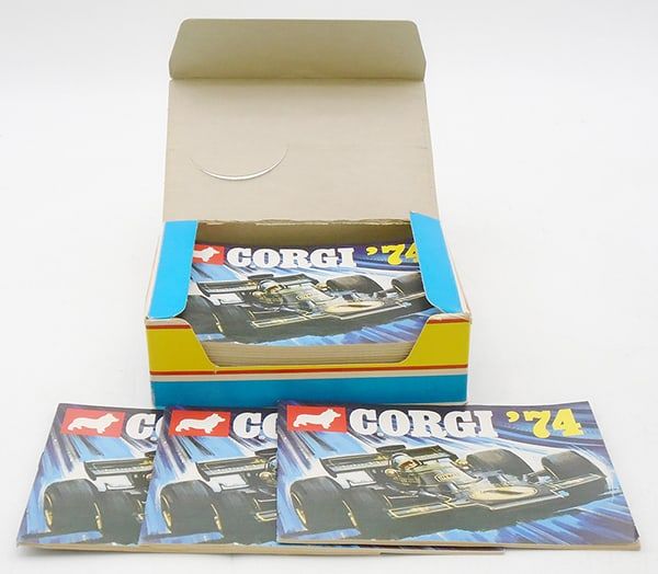 Lot 481: BOX OF 1974 CORGI CATALOGS