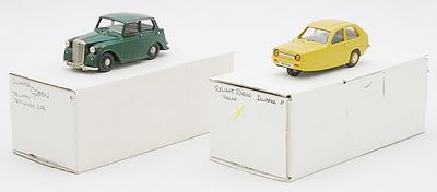 2 ILLUSTRATA AUTOS. white metal, 1/43 scale, 1952 Triumph Mayflower, Reliant Robin, orig boxes 