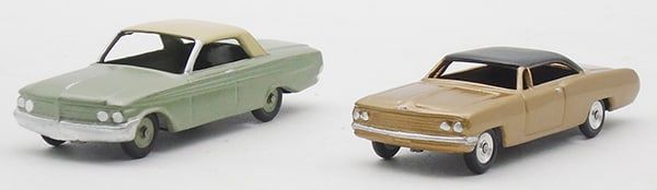 Lot 197: 2 MONTANDON AUTOS