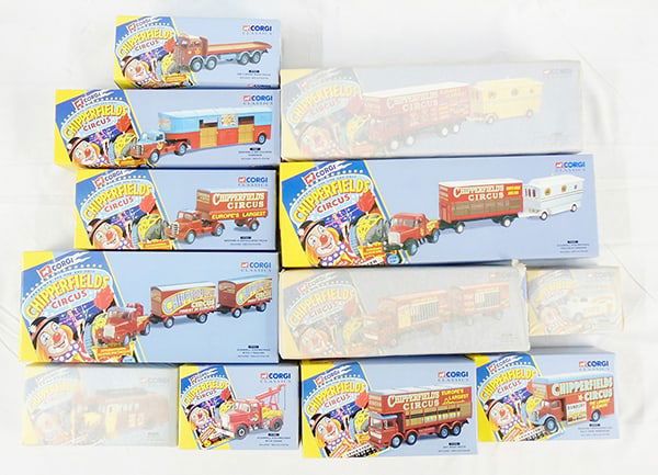 Lot 500: 12 CORGI CHIPPERFIELD CIRCUS TRUCKS