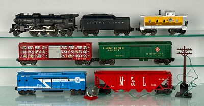 Lionel Freight Train Set. A Lionel Postwar O Gauge electric freight train set, 2037 steam 