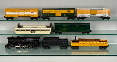 Lionel Train Set. Lionel O-Gauge The collection includes a black Lionel Lines O-gauge steam 