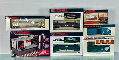 7 Lionel Accessories. O gauge, Lot of Modern Era Lionel O and O27 gauge operating cars and 
