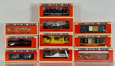 10 Lionel O-Gauge Electric Model Train Cars. 16907, 6307, 16968, 19406, 19808, 16670, 19822 