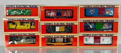 9 Lionel Model Train Freight Cars. 16660, 16704, 16666, 19271, 19246, 26257, 19270, 94173 