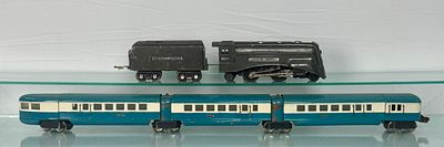Lionel Train Set. Lionel O-Gauge 'Blue Streak' Passenger Set, featuring the 265E 'Commodore 