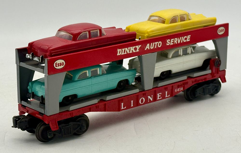 Lot 159: Lionel 6414 Evans Auto Loader with Four Cars