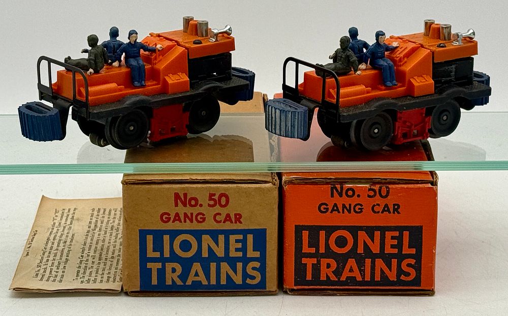 Lot 164: 2 Lionel No. 50 Gang Cars
