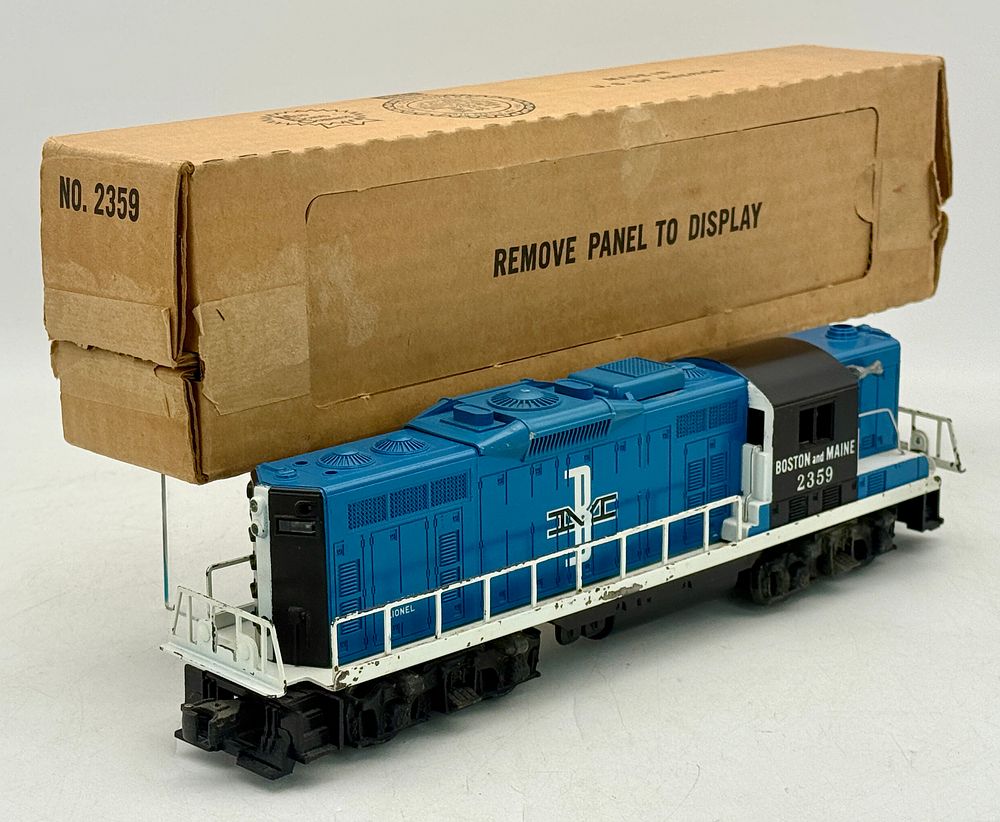 Lot 175: Lionel 2359 Boston & Maine GP-9 Diesel Locomotive