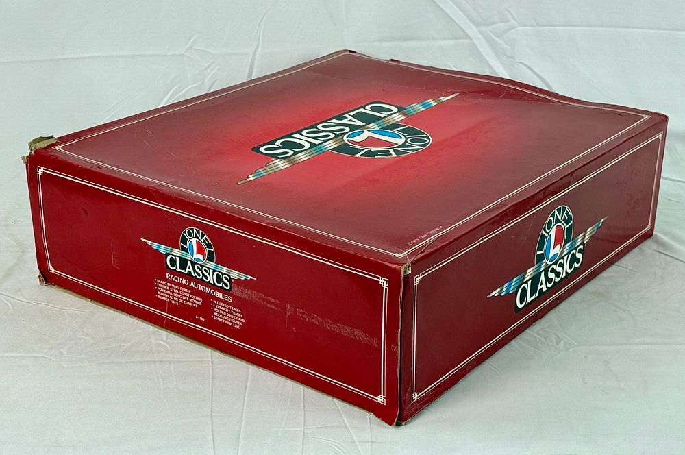 Lot 310: Lionel Classics Racing Automobiles Set 6-13803 with extra track