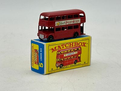 Matchbox 5C4 London Bus. St Code 5C5, E4 Box C9.