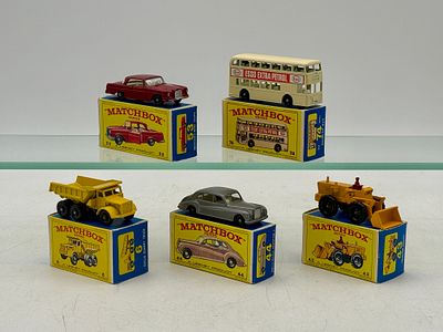 Five Matchbox Lesney Vehicles. 6C2 Quarry Truck, 43B2 Aveling Barford Tractor, 44B2 Rolls-Royce 