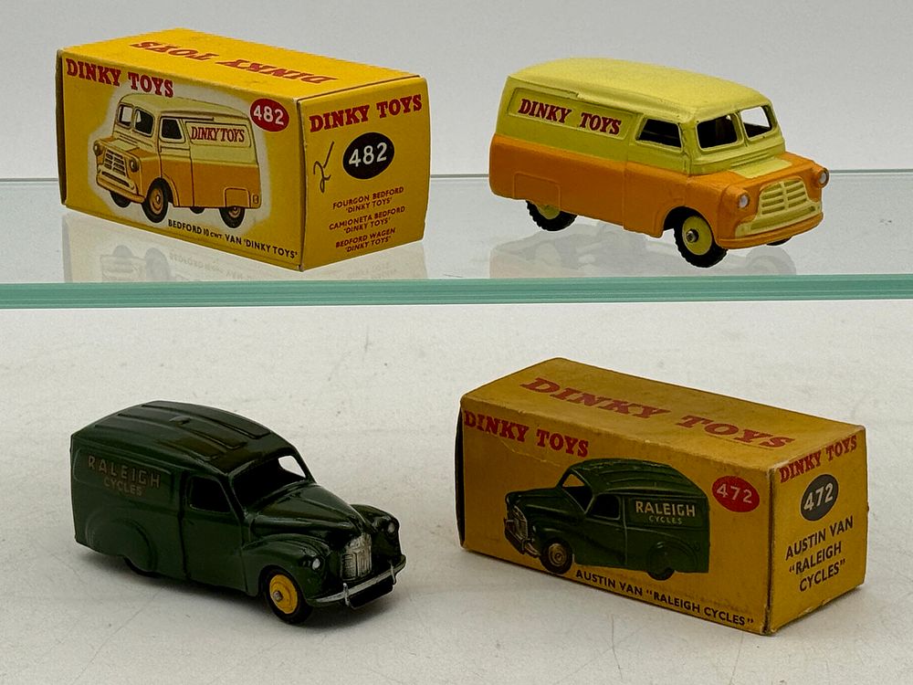 Lot 160: A Pair of Dinky Toys Diecast Vans