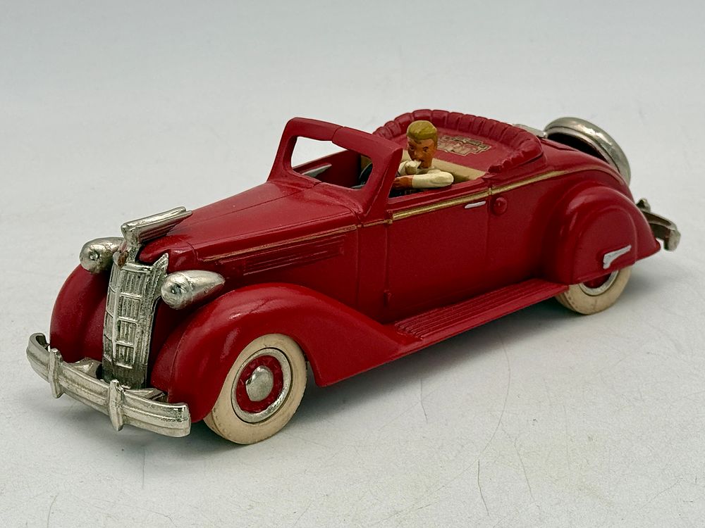 Lot 176: Tom Sehloff 1935 Chrysler Convertible