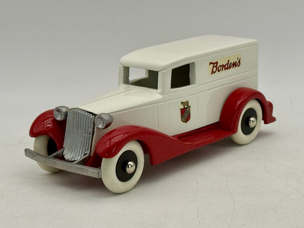 Lot 201: Aunt Fay's Tootsietoy Graham Borden's Dairy Delivery Van