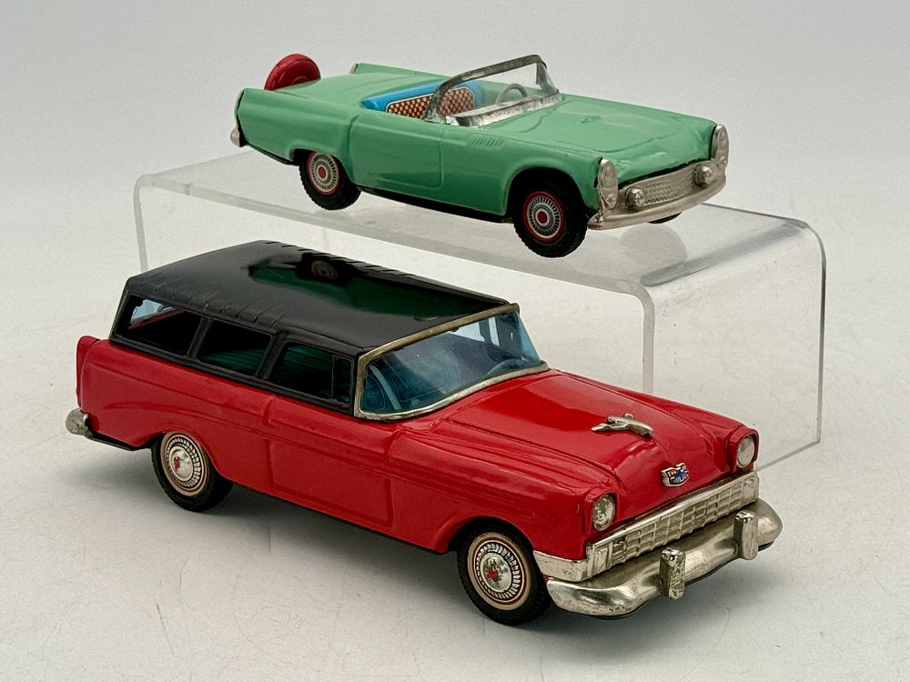Lot 258: Two Bandai litho tin Automobiles