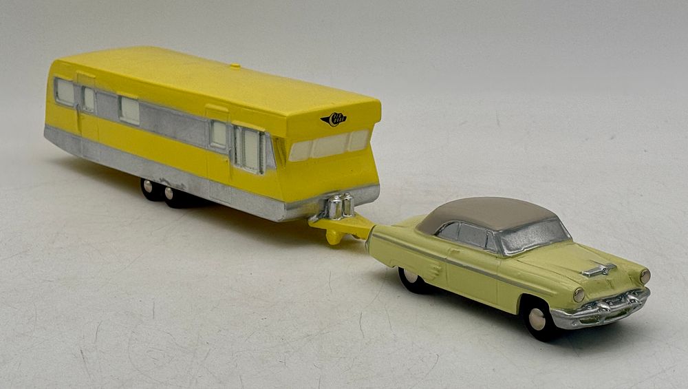 Lot 281: 1953 Mercury Monterey Car and New Moon House Trailer Toy Art