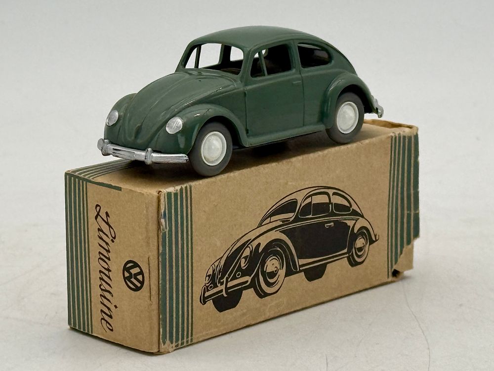 Lot 323: Wiking Dark Green Volkswagen Limousine with Box