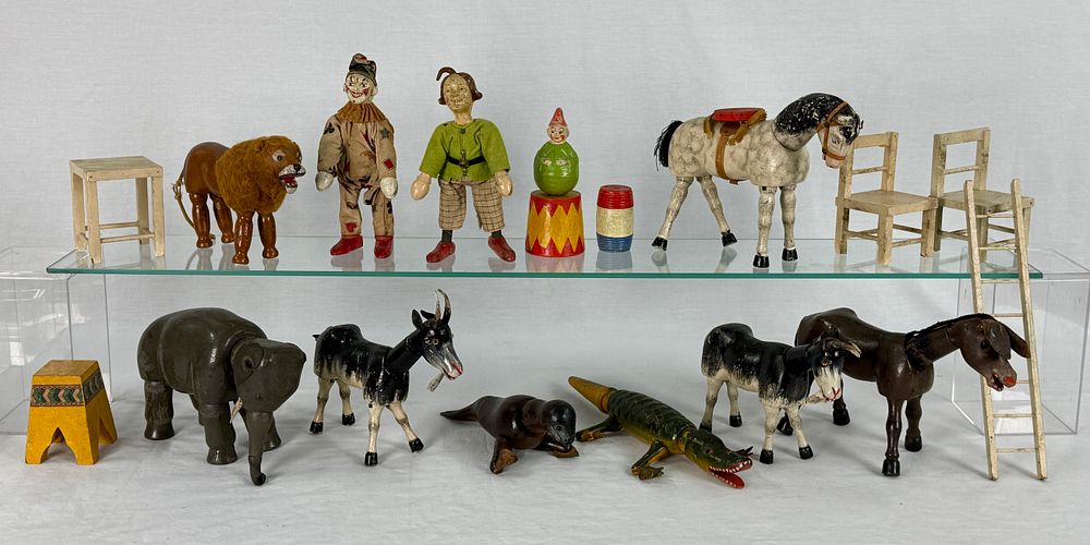 Lot 368: A Collection of Schoenhut Humpty Dumpty Circus Figures and Animals