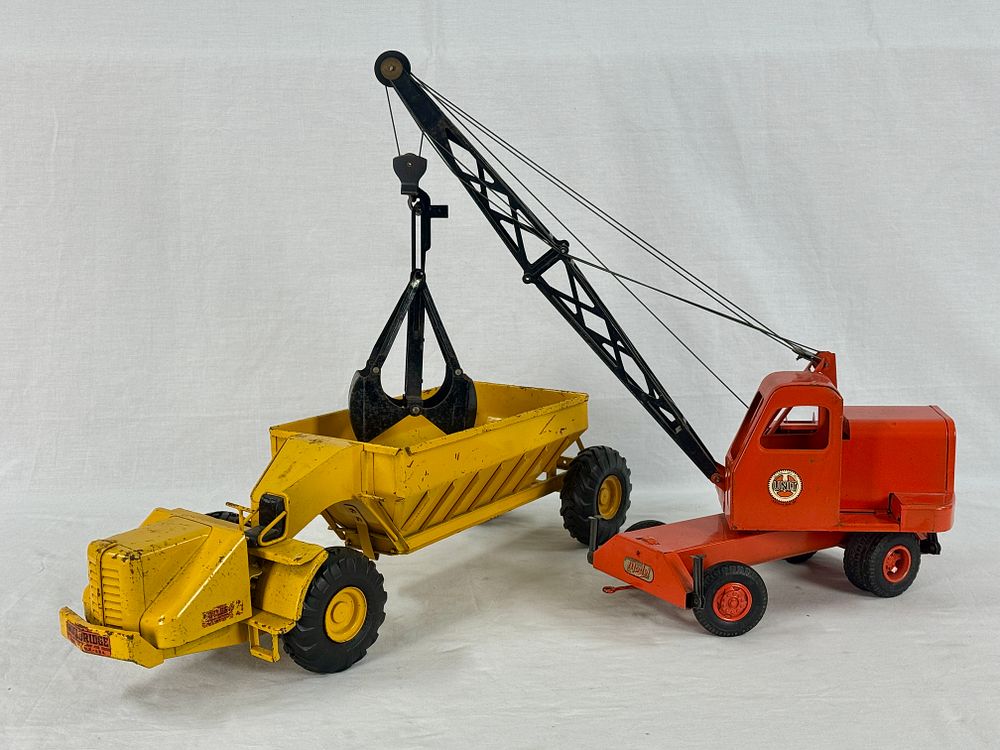 Lot 396: Two Doepke Vehicles