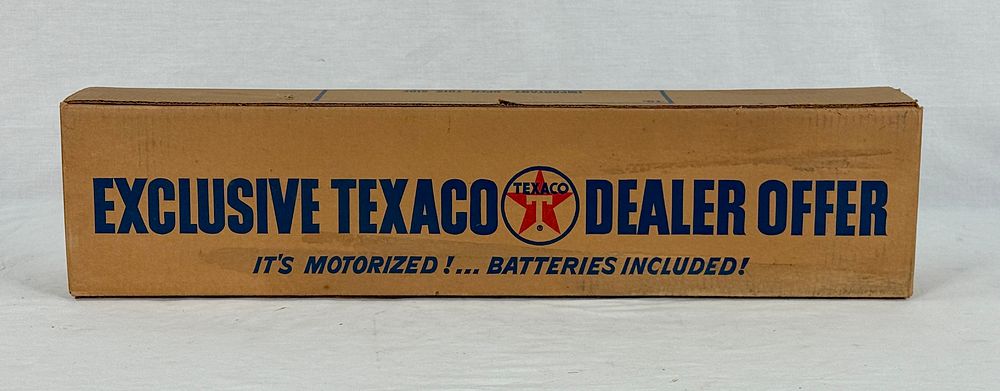 Lot 405: AMF Wen-Mac Texaco North Dakota Motorized Toy Tanker in Box