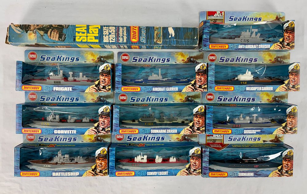 Lot 422: Matchbox Sea Play Mat and Ten Sea Kings Superfast Toy Ships