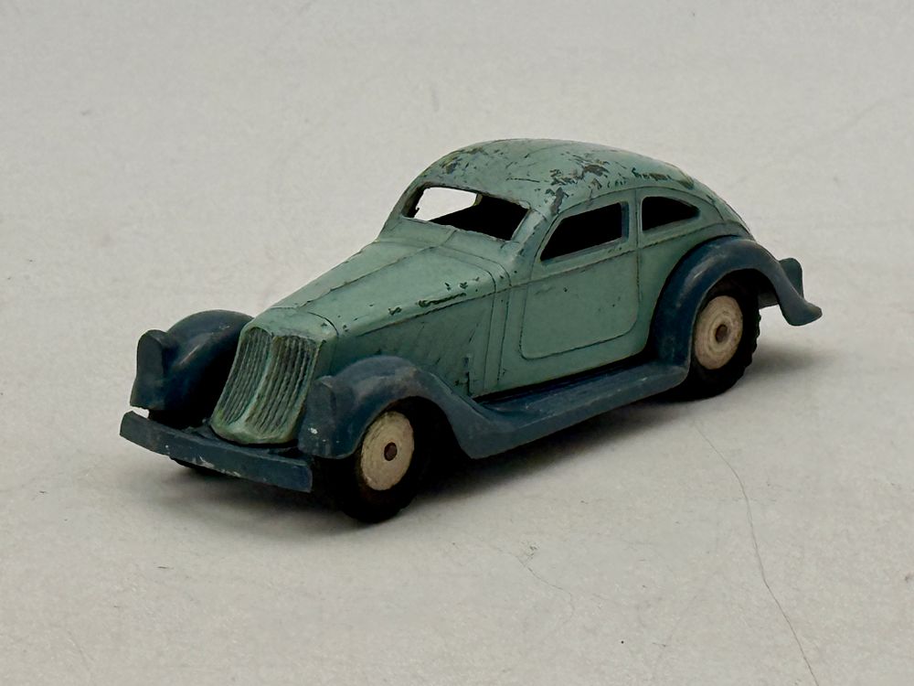 Lot 459: Vintage Märklin 5521/4 Coupe Toy Car
