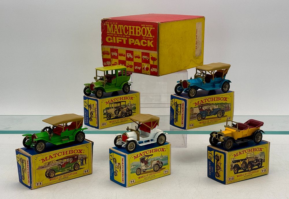 Lot 498: Matchbox - Sears G5 mail order Pack