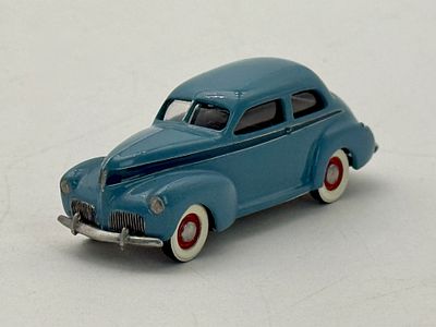 Shrock Bros 1941 Studebaker champion Blue Model Car. A blue 1941 Studebaker champion model car 
