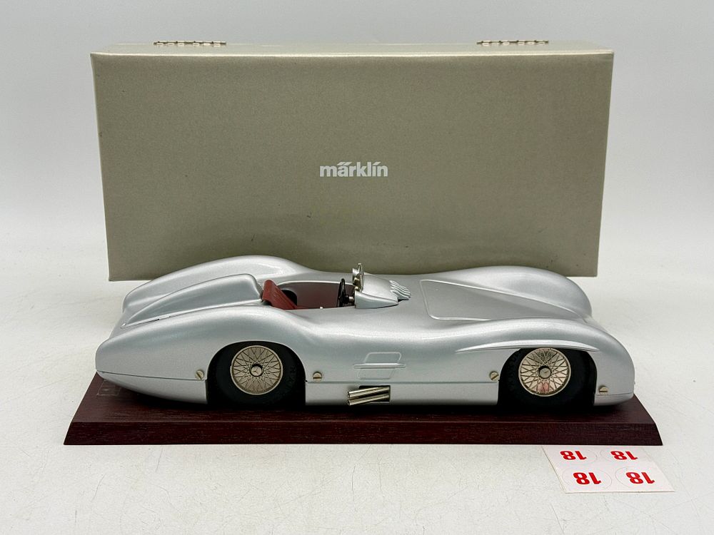 Lot 158: Märklin Mercedes-Benz W196 Streamliner Museumsmodell 1989