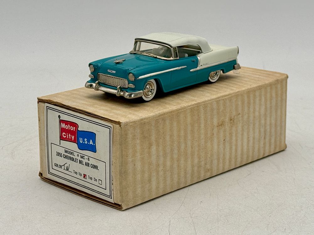 Lot 214: Motor City U.S.A. 1955 Chevrolet Bel Air Convertible Model MC-6