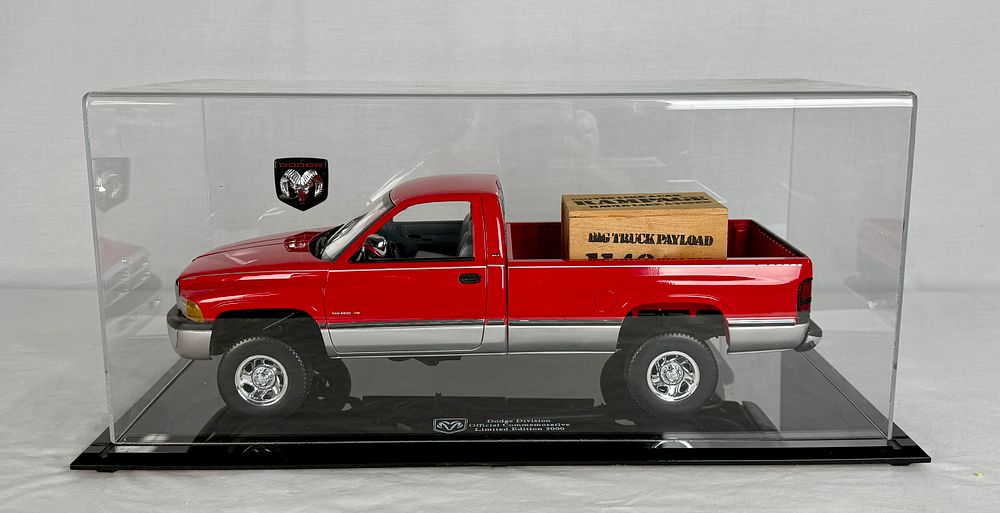 Lot 271: Brookfield Collectors Guild Dodge Ram V-10 Limited Edition Model