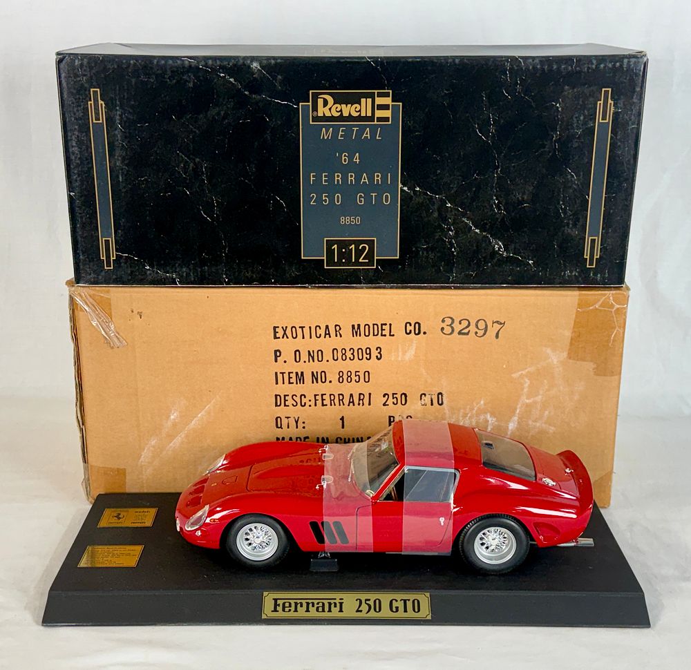 Lot 354: Revell Metal 8850 1964 Ferrari 250 GTO Model